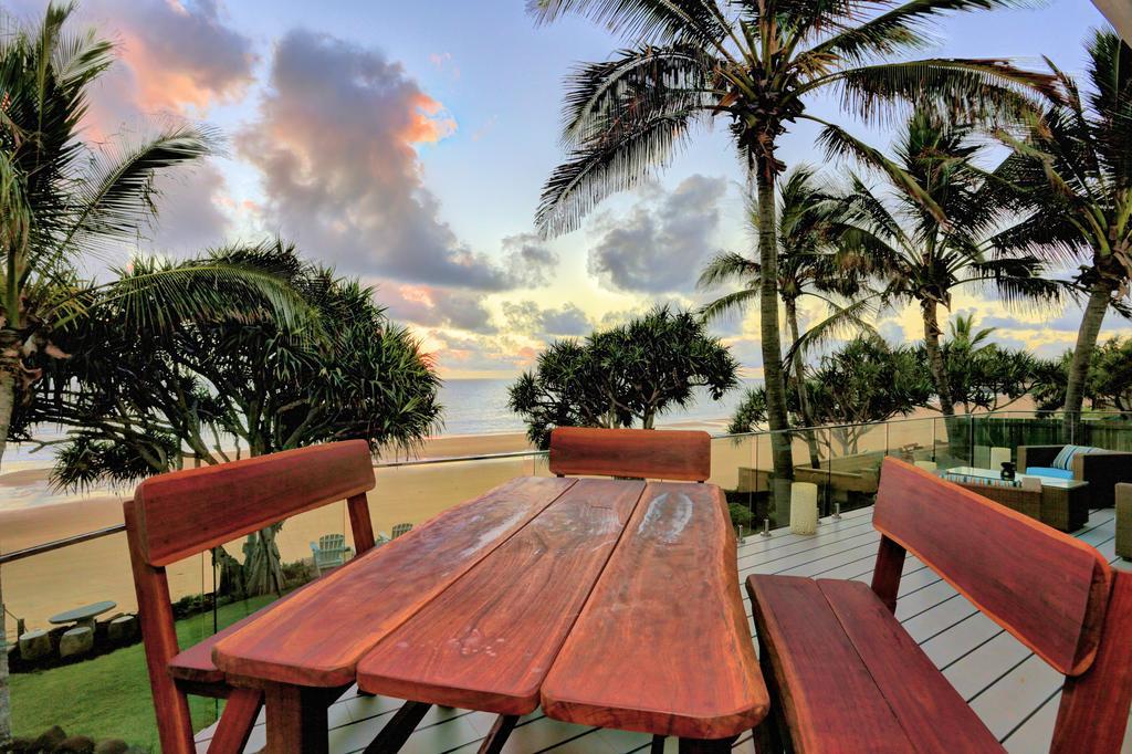 Zen Beach Retreat Hotel Bargara Bagian luar foto