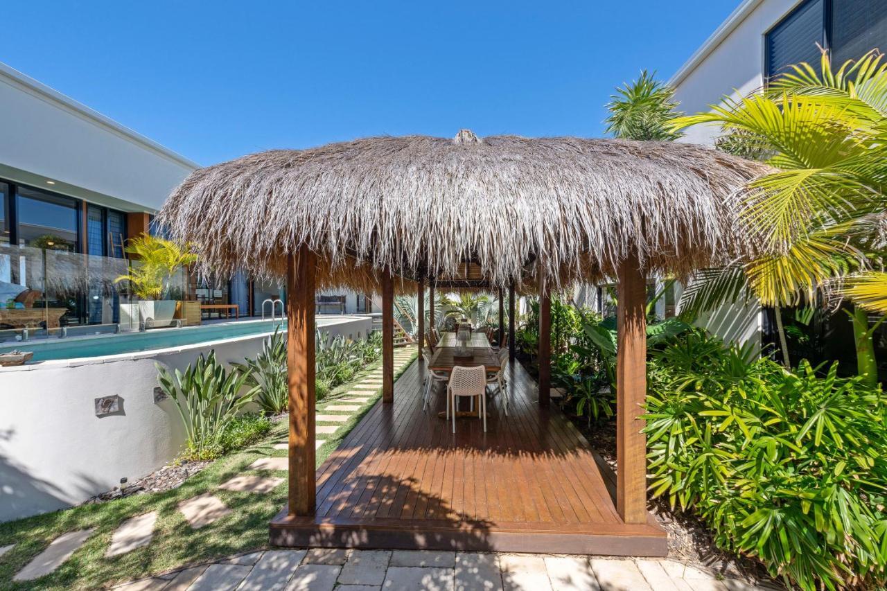 Zen Beach Retreat Hotel Bargara Bagian luar foto