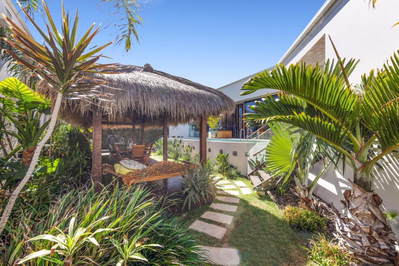 Zen Beach Retreat Hotel Bargara Bagian luar foto